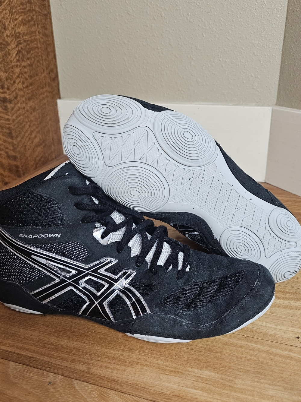 Asics Snapdown Wrestling Shoes Size 8.5